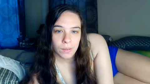 Bella online show from June 25, 5:27 pm