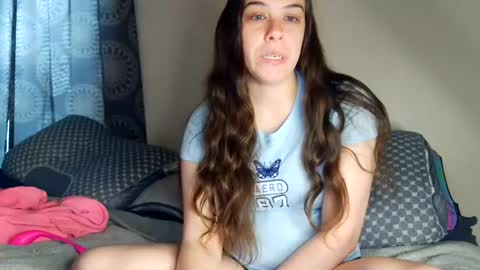 Bella online show from June 26, 4:32 pm