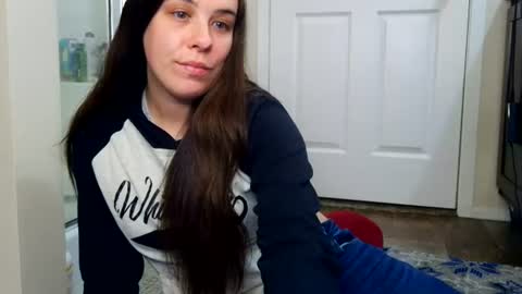 Bella online show from August 8, 11:49 pm