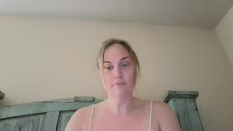 miss_tree996 online show from July 5, 12:52 pm