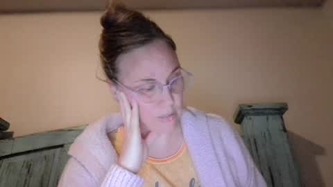 miss_tree996 online show from July 9, 7:24 am