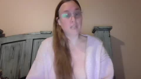 miss_tree996 online show from July 9, 8:30 am