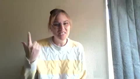 miss_tree996 online show from July 31, 3:18 pm