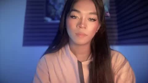 miss_veron_xoxo online show from May 13, 3:56 pm