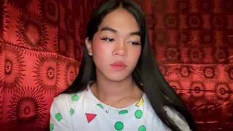 miss_veron_xoxo online show from May 14, 7:24 pm