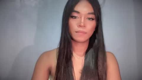 miss_veron_xoxo online show from May 17, 11:39 pm