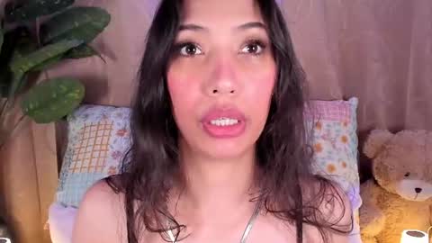 Miss Veronica online show from July 21, 1:24 pm