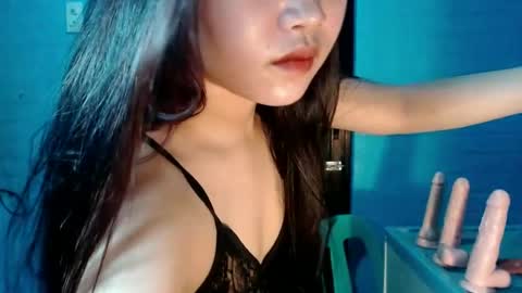 yanna online show from June 16, 2:59 pm