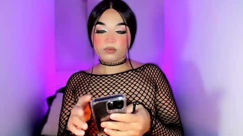 miss_zz online show from August 8, 3:28 am
