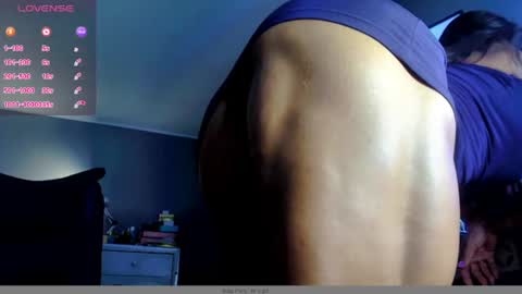 Alesyamuscledoll online show from August 13, 10:57 pm