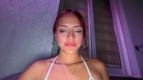 missameliah online show from August 7, 6:13 am