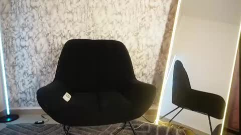 missara_ online show from July 29, 2:51 am