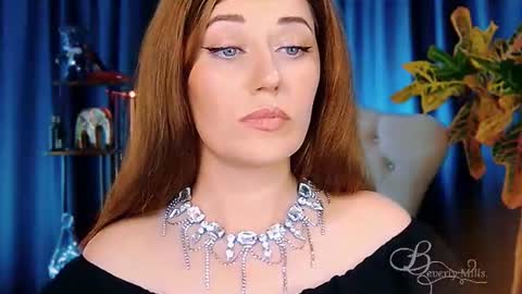 Miss Beverly online show from June 11, 12:33 pm