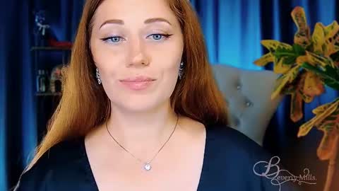 Miss Beverly online show from July 4, 11:01 am