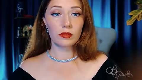 Miss Beverly online show from July 11, 9:37 am