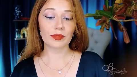 Miss Beverly online show from July 15, 2:18 pm