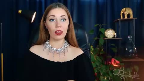 Miss Beverly online show from August 16, 6:39 am