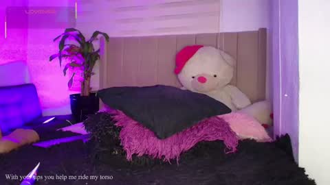 Michelle Indepedient Model online show from July 28, 12:38 am