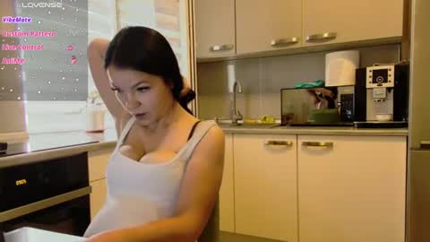 missbya online show from July 3, 6:04 am