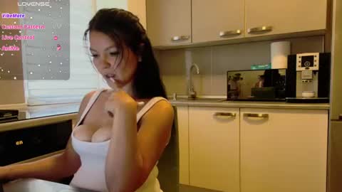 missbya online show from September 7, 7:36 am