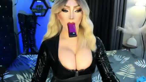 PRIESTESS CHANNEL online show from August 15, 2:26 am