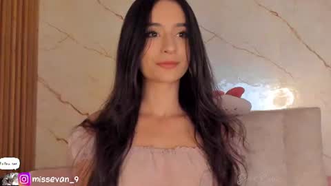 Sami Evan online show from August 4, 12:57 pm