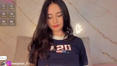 Sami Evan online show from August 12, 4:53 pm