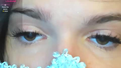 missevelyn__ online show from August 13, 6:16 am