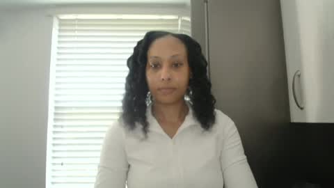 MissJasmineUK online show from July 3, 8:49 am