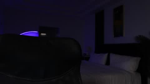 missksavage online show from August 7, 12:54 am