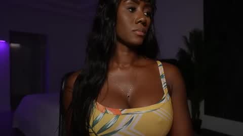 missksavage online show from August 14, 5:27 pm