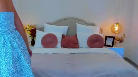 Lou online show from August 9, 11:55 am
