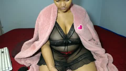 missmimmi69 online show from August 13, 9:34 am