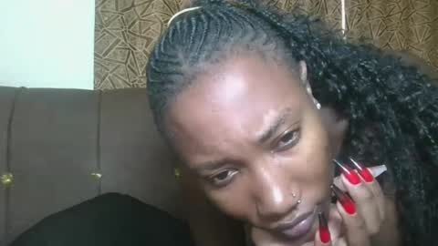 pretty gal online show from August 6, 5:17 am