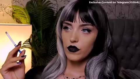 izabela online show from August 15, 2:59 am