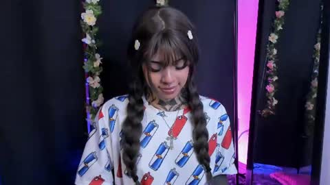 Tomie online show from August 18, 5:35 am