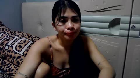 sofia online show from August 3, 12:23 pm