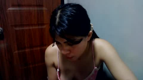 sofia online show from August 6, 3:49 am