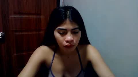 sofia online show from August 11, 1:29 am