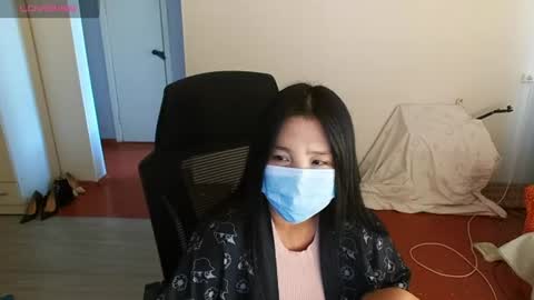 missvalday online show from August 14, 6:28 am