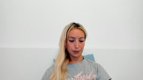Missy matrix online show from August 7, 9:42 am