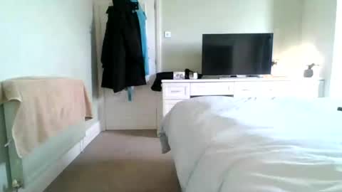 missymayxo online show from August 5, 10:13 am