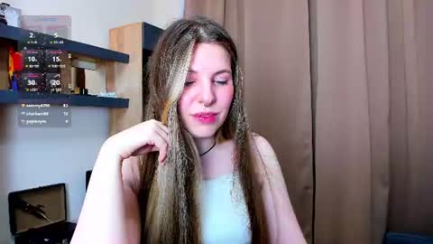 Anya online show from July 29, 8:38 pm