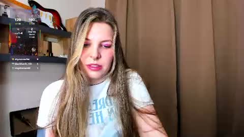 Anya online show from August 3, 10:17 pm