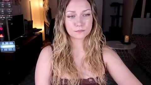 MissYourTouch online show from July 4, 7:16 pm