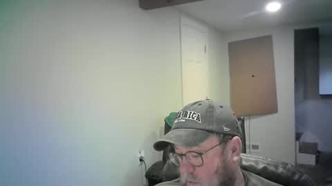 Mr. Happy online show from March 6, 12:18 am