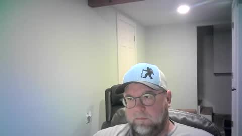 Mr. Happy online show from July 8, 7:34 am