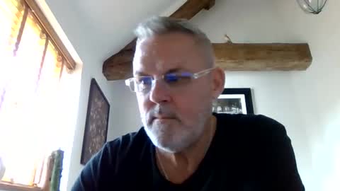 Misterblivs online show from April 8, 8:24 am