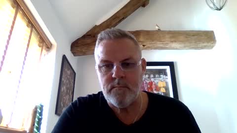 Misterblivs online show from April 8, 9:30 am