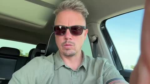 Glad to have you online show from September 8, 4:03 pm